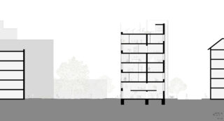 Architektonische Schnittzeichnung eines mittelhohen Gebäudes mit fünf Stockwerken, Innenaufteilung und strukturellen Details, eingebettet in ein städtisches Straßenbild.