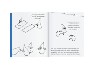 Eine Kinderbuchseite mit einfachen Schwarz-Weiß-Zeichnungen von Wassertropfen, die auf Deutsch miteinander reden und über einen fehlenden Tropfen sprechen, den die Sonne mitgenommen hat.