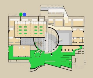 Architektonischer Grundriss mit mehreren Räumen, einem zentralen runden Atrium, grünen Außenbereichen und zwei blauen und grünen Kreisen, die Bäume oder Landschaftselemente darstellen.