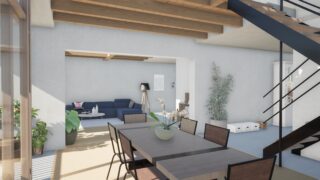 Moderner offener Wohn- und Essbereich mit Holzbalken, Metalltreppe, Zimmerpflanzen, einem Esstisch und einem blauen Sofa im Hintergrund.