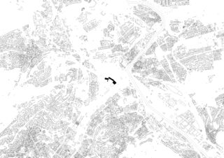 Schwarzweißkarte mit einem Pfeil, der auf einen zentralen Ort zeigt, umgeben von detaillierten Straßen- und Gebäudeplänen.