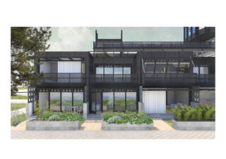 Ein modernes, mehrstöckiges Gebäude verfügt über große Fenster, Balkone und begrünte Betonkübel auf einer geräumigen Terrasse.