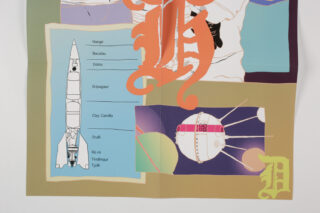 Abbildung mit einem Raketendiagramm auf der linken Seite mit einer Liste von Namen und einem kugelförmigen Satelliten mit Antennen auf der rechten Seite vor einem bunten Hintergrund.