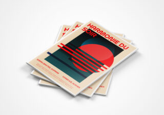 Stapel Zeitschriften mit dem Titel „HARMONIE DU SOIR“ mit abstraktem geometrischem Coverbild mit einem roten Kreis, blauen Formen und roten Linien.