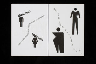 Eine Schwarz-Weiß-Grafik zeigt stilisierte menschliche Figuren mit der Aufschrift „Männlein“ und „Weiblein“, um die herum die Worte „TRENNWAND / TRENNWAND / TRENNWAND / TREN NW AND“ angeordnet sind.