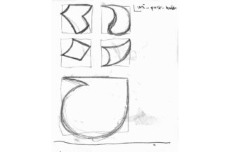 Eine Bleistiftskizze mit fünf abstrakten, geschwungenen Formen in Quadraten auf weißem Papier, mit dem handschriftlichen Text „uni – park – boden“ oben rechts.