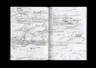Offenes Skizzenbuch mit schwarzen Tuschezeichnungen verschiedener Wale und Unterwasserszenen, begleitet von handschriftlichen Notizen und Anmerkungen in deutscher Sprache.
