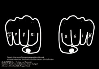 Zwei illustrierte Fäuste, auf deren Fingern in Tattoo-Buchstaben das Wort „Popmusik“ steht, in der unteren linken Ecke sind Veranstaltungsdetails zu einer Popmusik-Diskussion geschrieben.