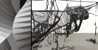 Links: Nahaufnahme von gefaltetem weißem Papier. Rechts: Schwarze Fadenkunstinstallation, die zwei menschlichen Figuren ähnelt, die in einem Netz auf einer weißen Wand und einem grauen Boden klettern.