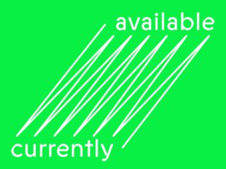 Weißer Text auf hellgrünem Hintergrund lautet „derzeit verfügbar“, wobei diagonale weiße Linien die beiden Wörter trennen.