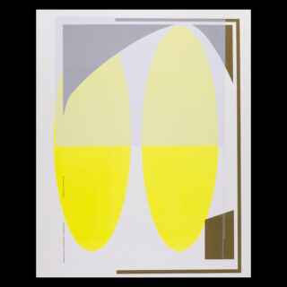 Abstraktes Kunstwerk mit zwei großen gelben Ovalen nebeneinander, überlagert mit grauen und braunen geometrischen Formen auf weißem Hintergrund.