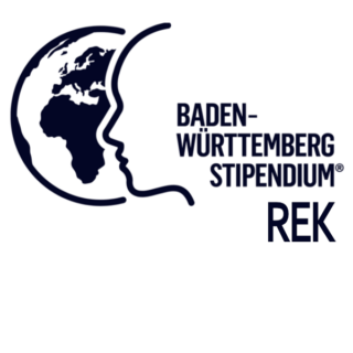 Logo mit Gesichtsumriss und Globus, daneben der Text „Baden-Württemberg Stipendium“ und die Buchstaben „REK“.