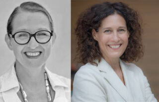 Zwei Frauen sind in Porträtfotos abgebildet. Die Frau auf der linken Seite trägt eine Brille und eine Halskette, die Frau auf der rechten Seite hat lockiges Haar und trägt einen hellen Blazer.